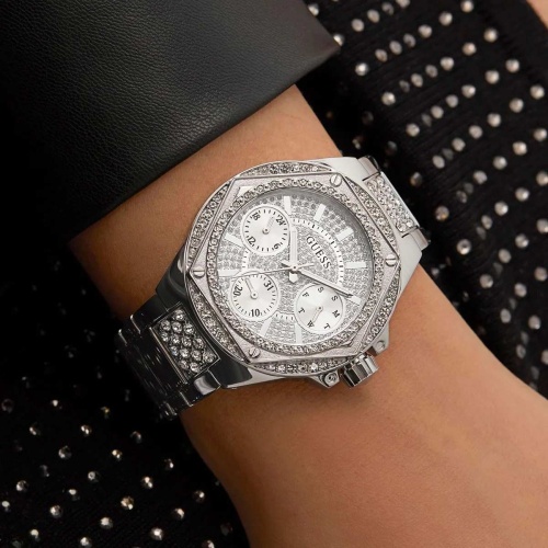 Часы наручные GUESS GW0878L1 фото 2 Часы наручные GUESS GW0878L1 фото 2