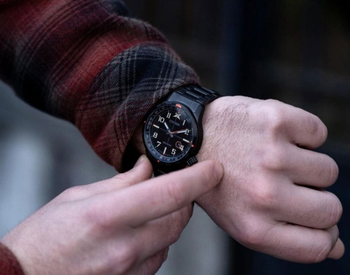 Часы наручные CITIZEN BM7555-83E фото 3